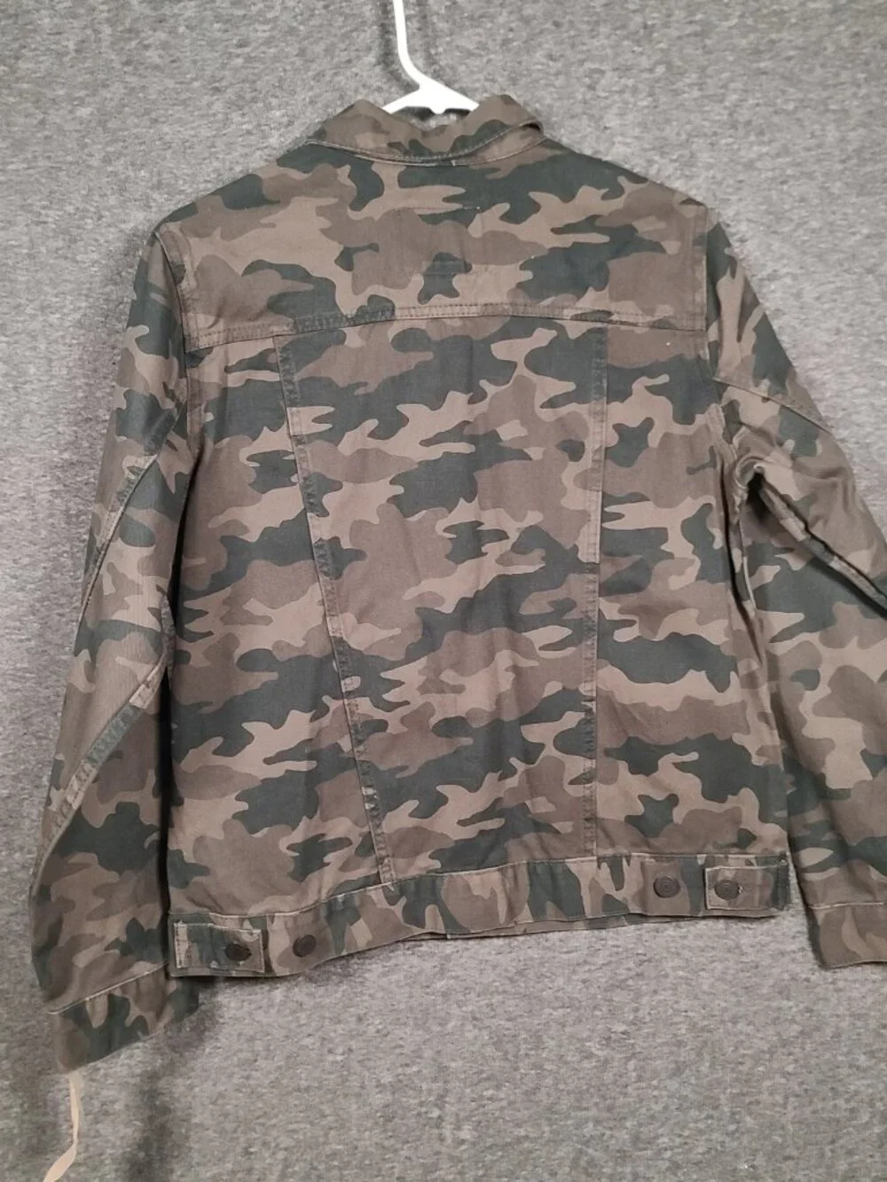 NWT Levi's Youth Camo Jacket Size X-Large 13-15 Years - Picture 10 of 13